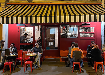 Moonshiner image 2 Meilleurs Bars à Paris Moonshiner image 2