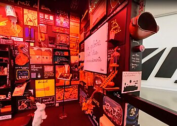 Musée d'art moderne et d'art contemporain image 3 Meilleurs Lieux À Visiter à Nice Musée d'art moderne et d'art contemporain image 3