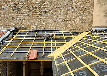 NB Démoussage image 3 Besançon Roofers NB Démoussage image 3