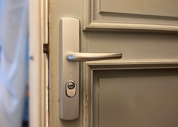 Obert serrurier vitrier Toulouse image 2 Toulouse Locksmiths Obert serrurier vitrier Toulouse image 2