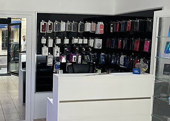 PRC Phone Repair image 2 Paris Cell Phone Repair PRC Phone Repair image 2