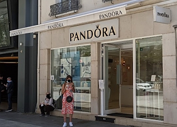 Lyon  Pandora