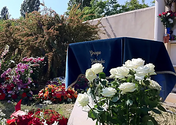 Pompes Funèbres GALLOUÉDEC PÈRE & FILS - Nîmes Centre Ville image 3 Meilleures Pompes Funèbres à Nîmes Pompes Funèbres GALLOUÉDEC PÈRE & FILS - Nîmes Centre Ville image 3