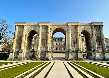 Reims Places To Visit Porte de Mars image 1