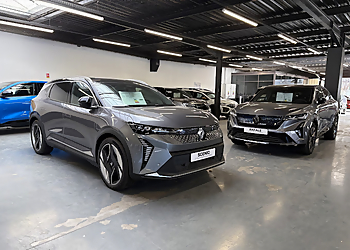 Renault Nice Ouest image 3 Meilleurs Concessionnaires De Voitures à Nice Renault Nice Ouest image 3