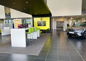 Renault Reims image 2 Reims Car Dealers Renault Reims image 2