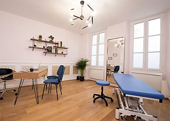 Simon Plinet - REFLEX OSTEO image 2 Lyon Manual Osteopaths Simon Plinet - REFLEX OSTEO image 2