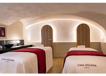 Spa Cinq Mondes Grand Hôtel-Dieu image 3 Meilleurs Spas à Lyon Spa Cinq Mondes Grand Hôtel-Dieu image 3