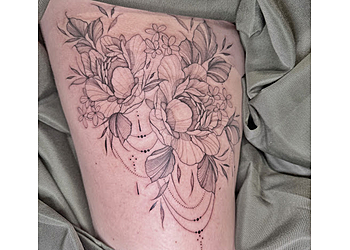 Three Lines Studio image 2 Meilleurs Salons De Tatouage à Le Havre Three Lines Studio image 2