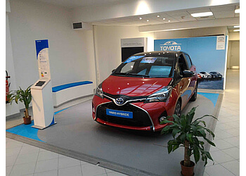 Toyota Paris 5 image 3 Paris Car Dealers Toyota Paris 5 image 3