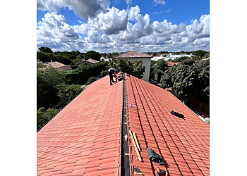 Toulouse Roofers William Rouzee image 1
