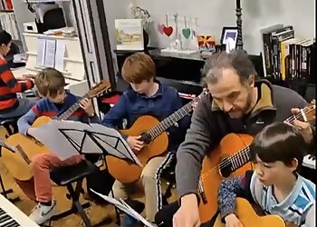 Yamaha Music School Lille image 2 Meilleures Écoles De Musique à Lille Yamaha Music School Lille image 2